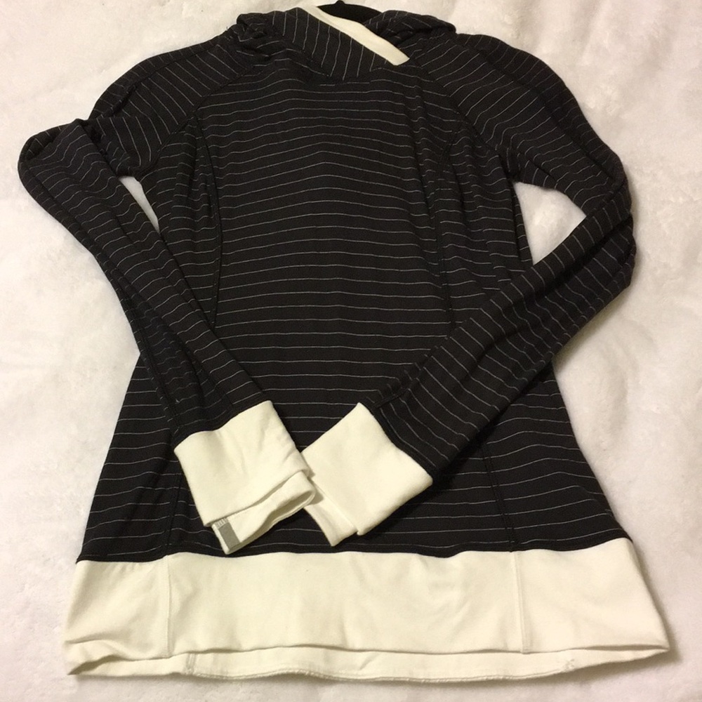 Lululemon Pullover - image 1